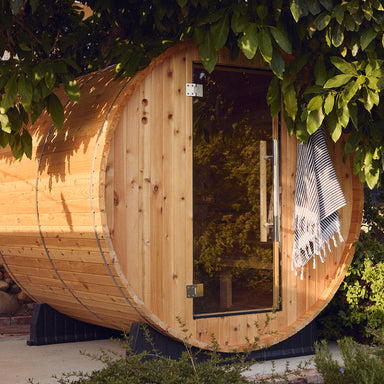 Pinnacle Barrel Sauna in setting