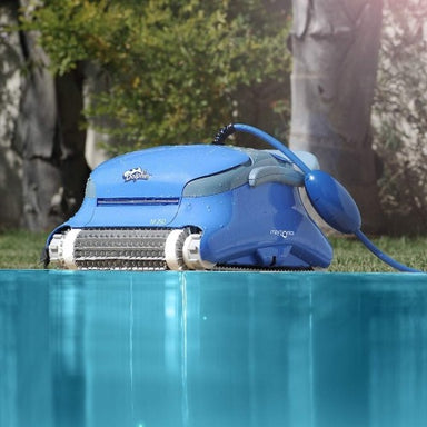 Dolphin M250 Pool Cleaner, poolside
